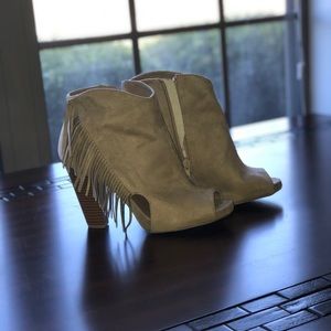 4” peep toe booties with fringe